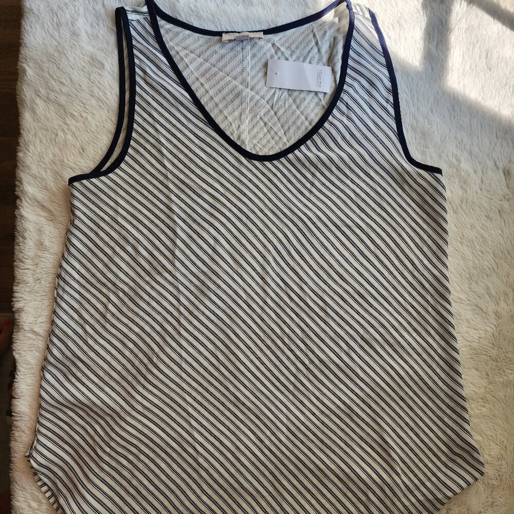 NWT Loft  Swing Tank